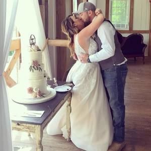 Meet your Posher, Chrissy